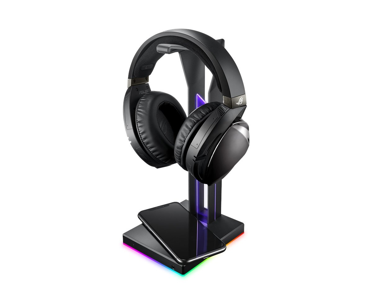 Wireless gaming headset with wireless online charging