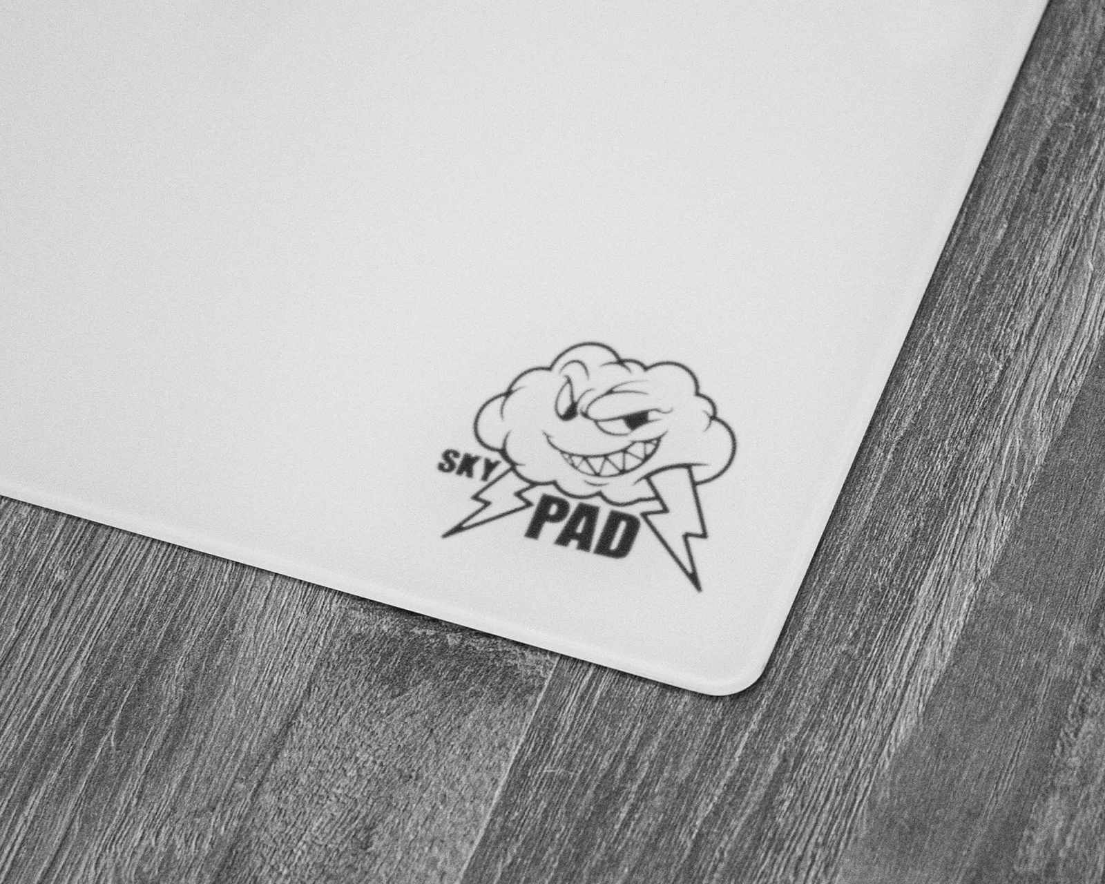 Glass 3.0 (White - Cloud Logo) - Mousepad